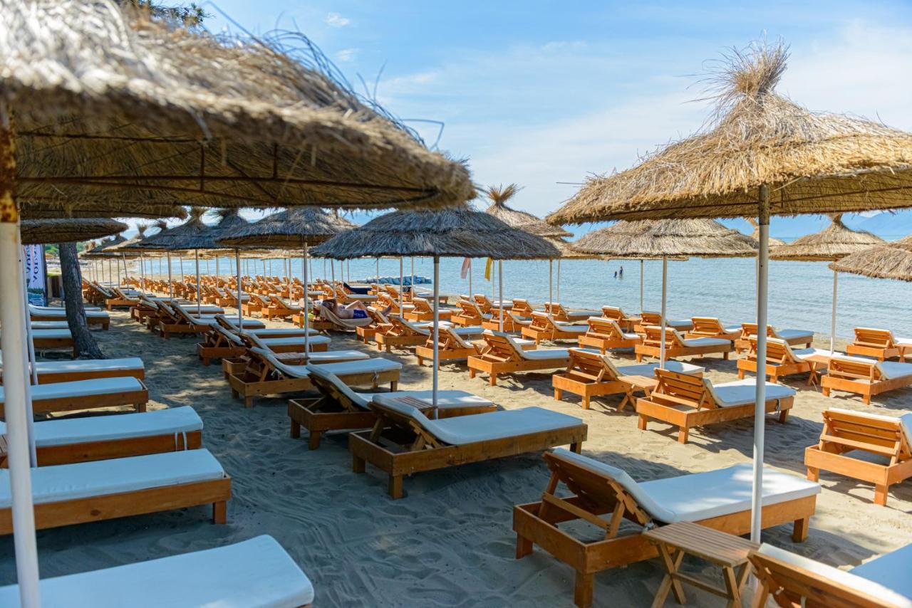 Ecuador Resort Zverneci Eksteriør bilde